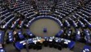 أوروبا تفرض عقوبات على 3 مسؤولين ليبيين لعرقلة 