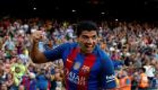 بالفيديو.. سواريز يسب الحكم المساعد في موقعة بلباو