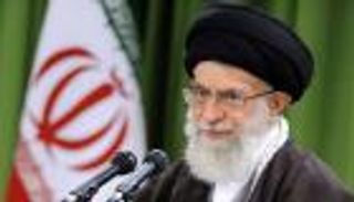 خامنئى: البنوك والمستثمرون الأجانب يخافون من إيران