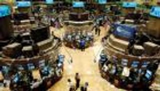 الأسهم الأمريكية ترتفع مدعومة بمكاسب لقطاعي التكنولوجيا الحيوية والطاقة