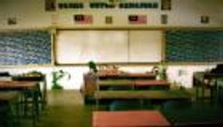 موجة حر تغلق أكثر من 800 مدرسة في ماليزيا