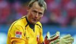 ليفربول يدعم حراسة مرماه بـ 