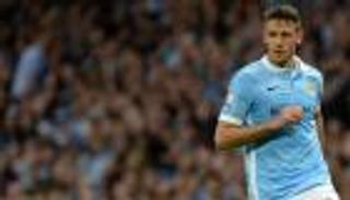 ديمكليس يرحل عن مانشستر سيتي