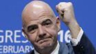 إنفانتينو يفتتح متحف الفيفا ويشيد بفكرة بلاتر