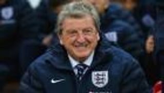 مدرب إنجلترا يحلم بتكرار إعجاز ليستر 