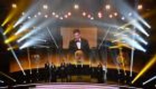 ميسي : من الرائع الفوز بالكرة الذهبية بعد سيطرة رونالدو