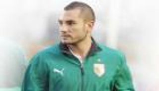 شباب قسنطينة الجزائري يدرس تمديد عقد مراد مغني