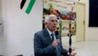 إسرائيل تمنع محافظ الخليل من دخولها بسبب حادث طعن