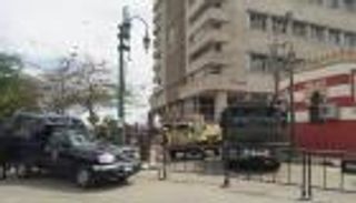 إحالة 25 شخصا في قضية 