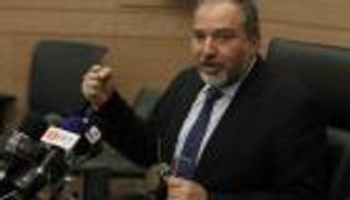ليبرمان.. قنبلة موقوتة تضع المنطقة على حافة الانفجار