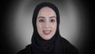 الإماراتية شما المزروعي أصغر وزيرة في العالم