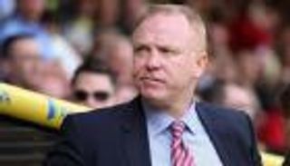 مدرب الزمالك يطالب لاعبيه بعدم إهدار الفرص أمام بجاية