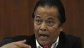 لجنة القيم بالفيفا توصي بإيقاف ماكودي وتغريمه ماليا