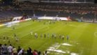 بالصورة.. الجهود الذاتية تنقذ مباراة تشيلي وكولومبيا