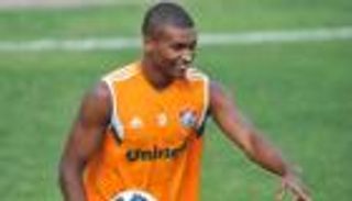 رسميًا.. برشلونة يضم البرازيلي مارلون سانتوس من فلومينينزي