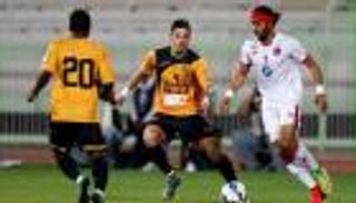 الكويت يجرد القادسية من كأس الأمير ويتأهل للنهائي