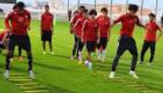 منتخب اليمن يبدأ استعداداته للملحق الآسيوي بمعسكر داخلي