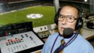 وفاة المذيع الداخلي لملعب 