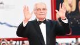 15  نجمًا عربيًا سطعوا في سماء هوليوود
