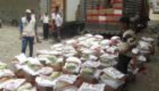 بالصور.. الإمارات تعيد البسمة والأمل لمئات الأسر في لحج وأبين