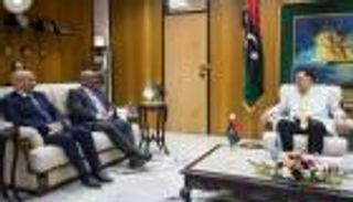 الضربات الأمريكية في ليبيا تربك الدبلوماسية الجزائرية