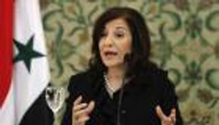 مستشارة للأسد:يجب وقف تدفق السلاح للمعارضة بعد انسحاب روسيا