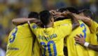 بالفيديو: رباعية لاس بالماس تضع إسبانيول على حافة الهبوط