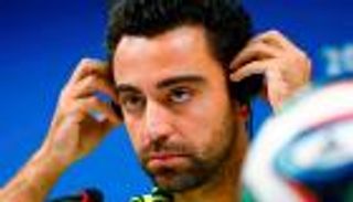 تشافي يرد على رئيس الزمالك: فيريرا مدرب عالمي