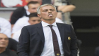 موسم ضبابي ينتظر مانشستر مورينيو رغم الفوز على ليستر