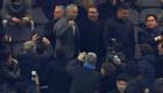 بالصور: جمهور انتر يرحب بمورينيو ويهاجم رونالدو