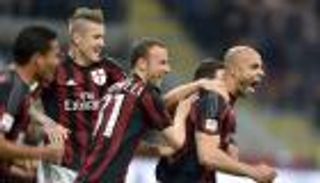 ميلان ينتفض أمام فروزينوني.. وبالوتيلي يهدر ركلة جزاء