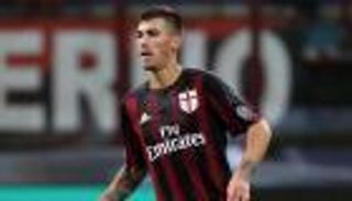 ميلان يرفض بيع مدافعه رومانيولي لبرشلونة 