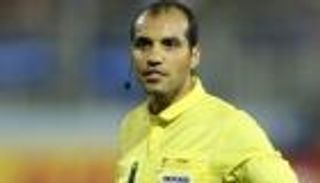 البحريني نواف شكر الله يدير لقاء الإمارات والسعودية