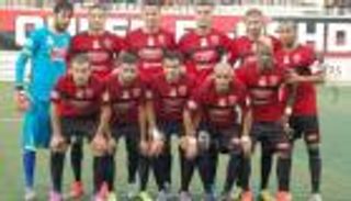 متصدر الدوري الجزائري يتلقى الهزيمة الثانية على التوالي