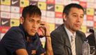 رئيس برشلونة: نيمار لن يغادر البارسا