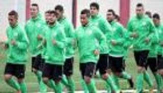 مدرب هندوراس: درست منتخب الجزائر 4 أشهر استعدادا للأوليمبياد
