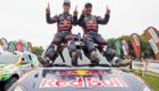 العطية وروما مرشحان فوق العادة للقب رالي دكار 2016