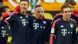 بالفيديو ..3 أرقام تزين هدف ليفاندوفيسكي الرائع في فولفسبورج