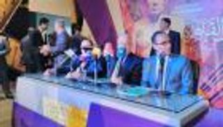 تعرف على الفائزين بجوائز "معرض القاهرة للكتاب" 2016