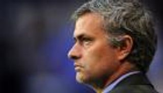 جوزيه مورينيو.. تاريخ من المشاكل