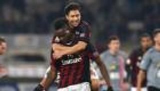 فيديو .. بالوتيلي يقود ميلان لقطع نصف الطريق نحو نهائي الكأس