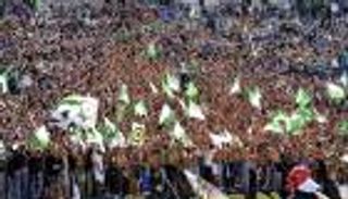 الرجاء يطالب جماهيره الممنوعة من المباريات بشراء التذاكر