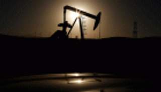 عدد حفارات النفط الأمريكية ينخفض للأسبوع السابع.. كم بلغت؟