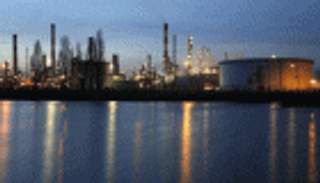 عمال قطاع النفط الفرنسي سينضمون لإضراب الأسبوع المقبل