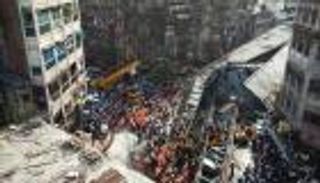 20  قتيلًا حصيلة جديدة لانهيار جسر بالهند