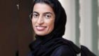 نورة الكعبي: تجربة المرأة الإماراتية غنية ومهمة 