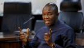 نيجيريا تخفض إنتاج النفط