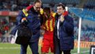 الإصابة تُبعد "نيمار" 10 أيام عن "برشلونة"