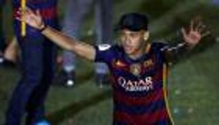 باريس سان جيرمان ينفي شائعات نيمار