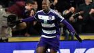 واتفورد يعيد أوكاكا إلى الدوري الإنجليزي